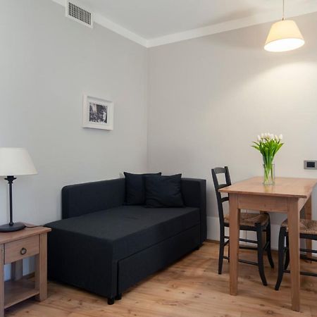 La Canonica Suite Apartments New Location Trento Bagian luar foto