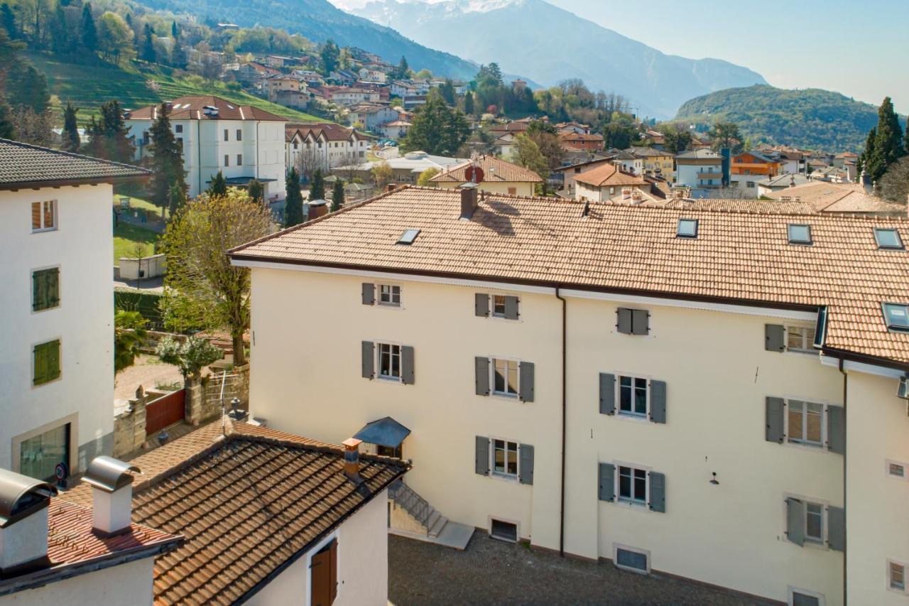 La Canonica Suite Apartments New Location Trento Bagian luar foto